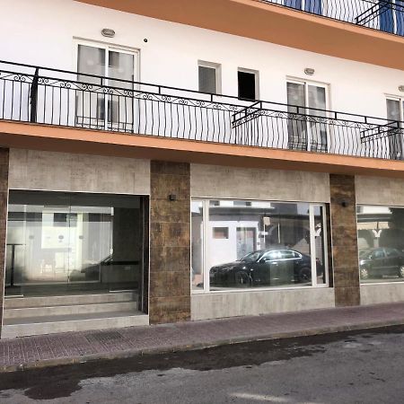 Hostal Rosalia San Antonio  Exterior foto