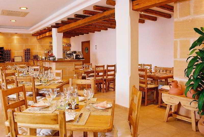 Hostal Rosalia San Antonio  Exterior foto